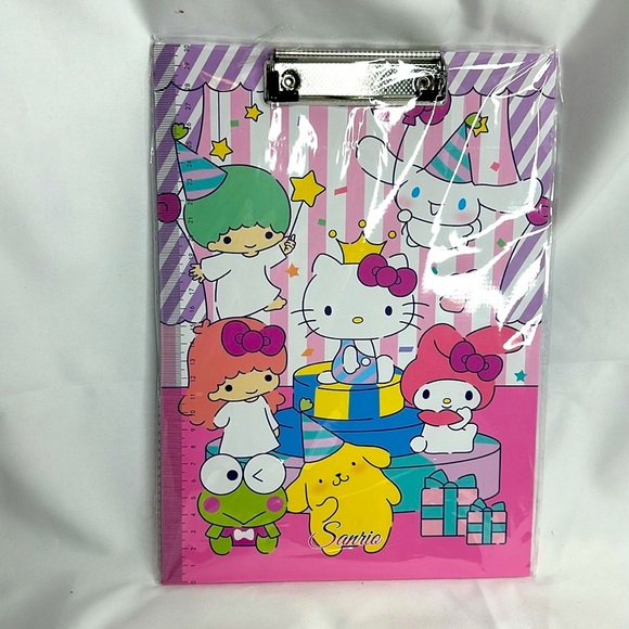 Sanrio Hello Kitty & Friends Clipboard - Picture 2 of 7